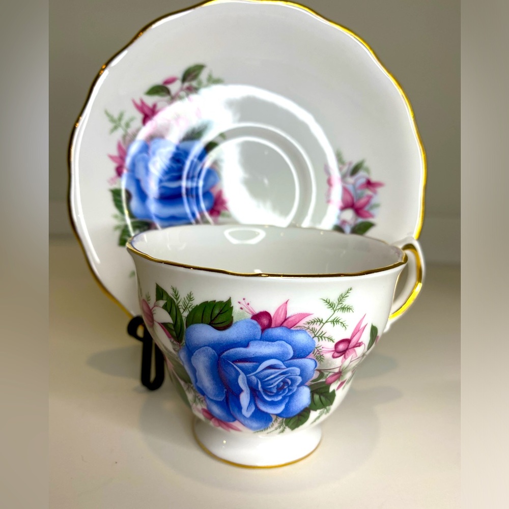 EUC Vtg Royal Vale Teacup and Saucer Queen Anne Blue Roses Fuchsia Antique